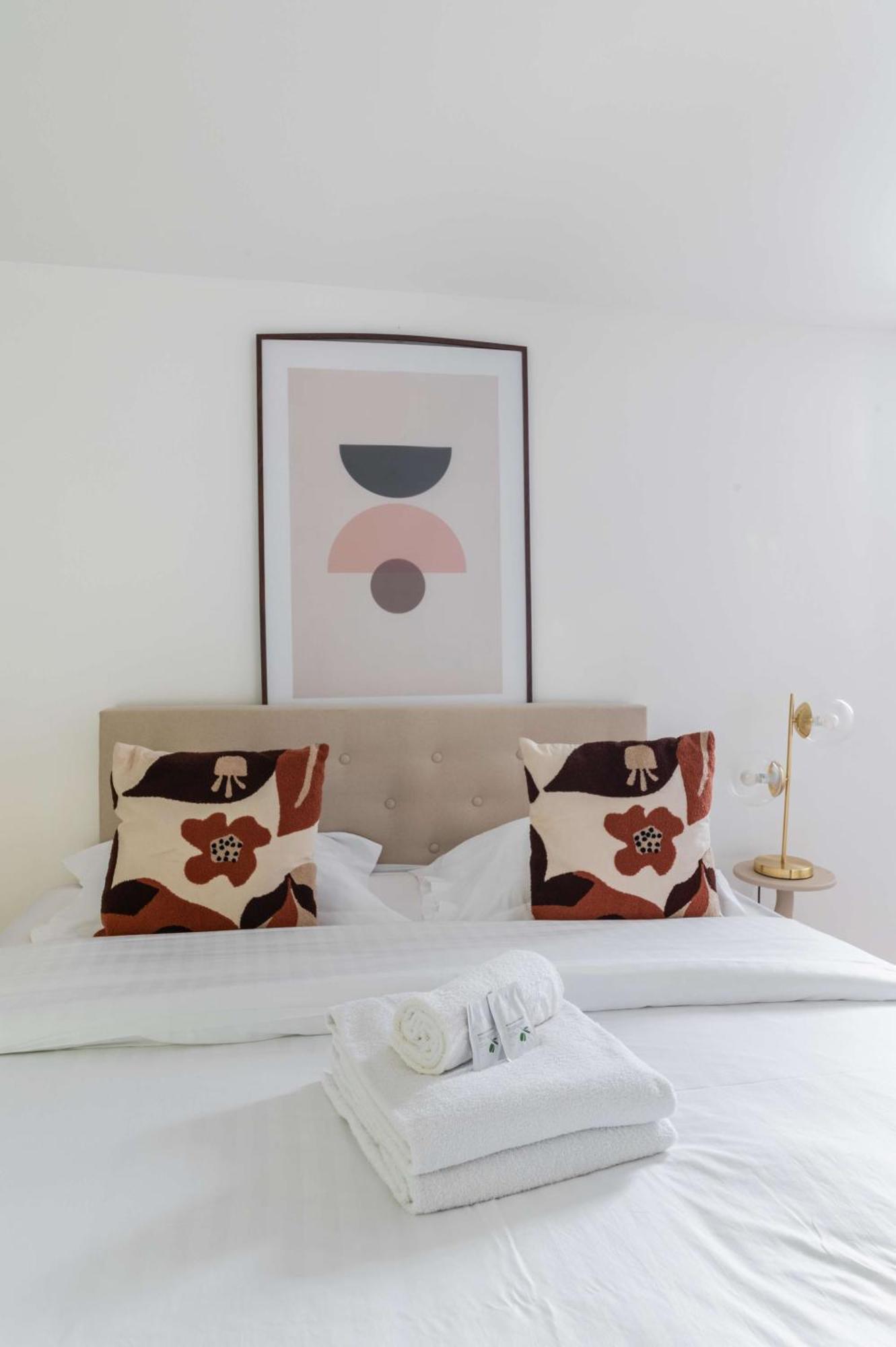 Villa Romainville Paris Pour 8 Personnes - Flat-Guest Exterior foto