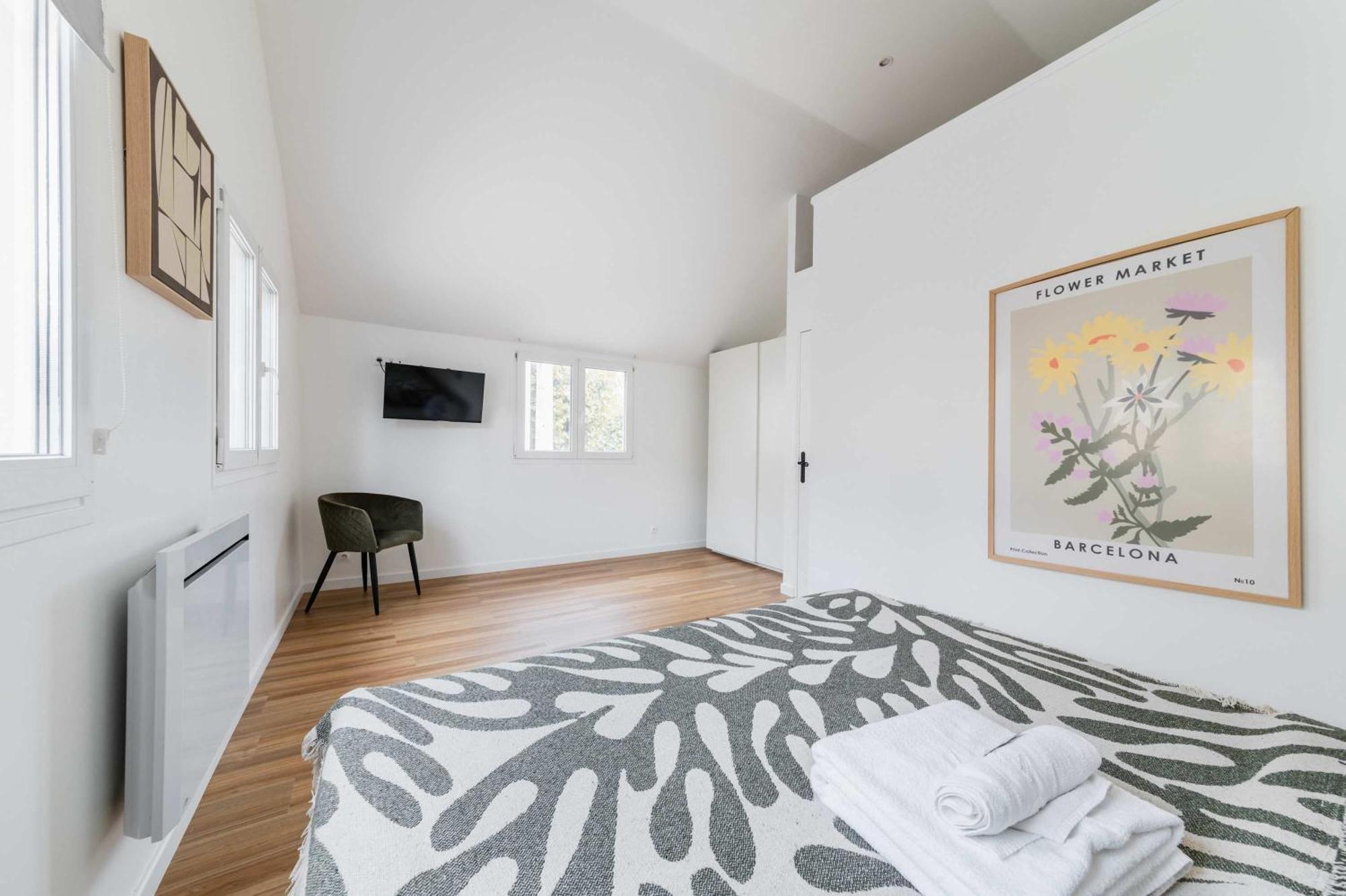 Villa Romainville Paris Pour 8 Personnes - Flat-Guest Exterior foto