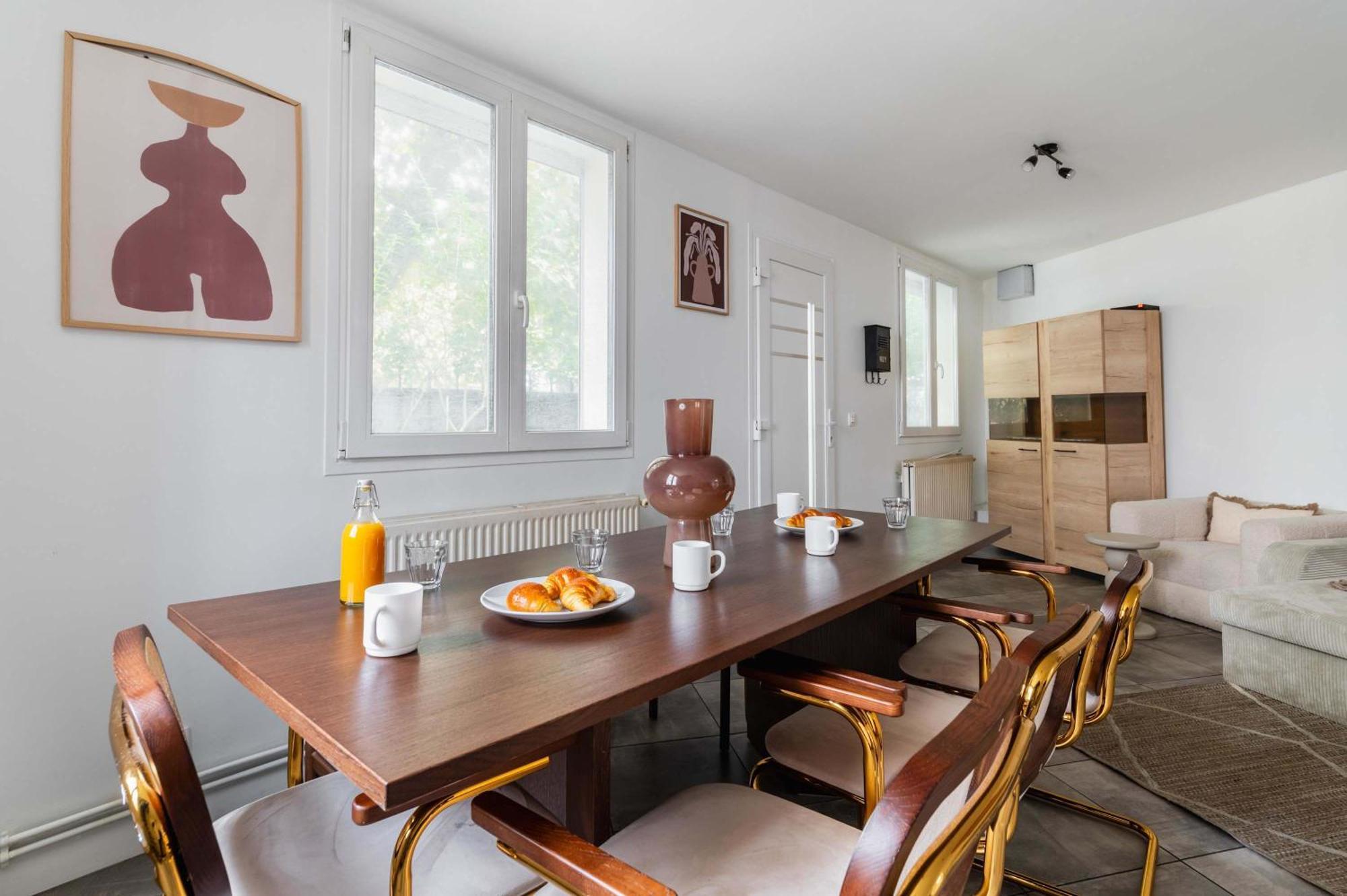 Villa Romainville Paris Pour 8 Personnes - Flat-Guest Exterior foto